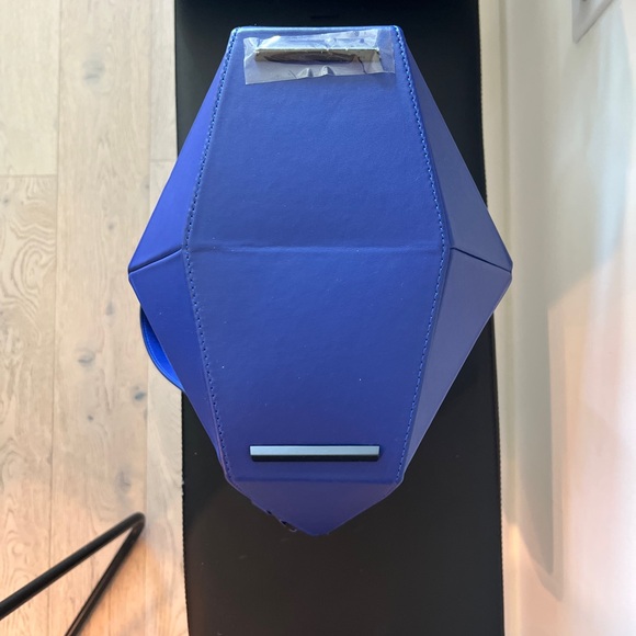 Finell Rae Structured Leather Handbag - Picture 6 of 7